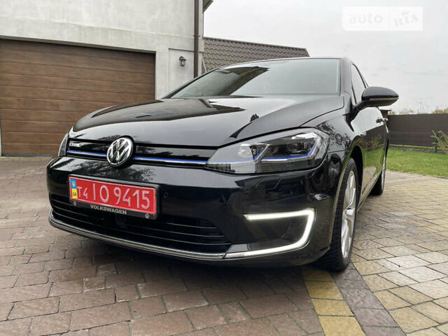 Черный Фольксваген e-Golf, объемом двигателя 0 л и пробегом 67 тыс. км за 15200 $, фото 33 на Automoto.ua