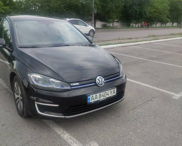 Черный Фольксваген e-Golf, объемом двигателя 0 л и пробегом 133 тыс. км за 14900 $, фото 45 на Automoto.ua