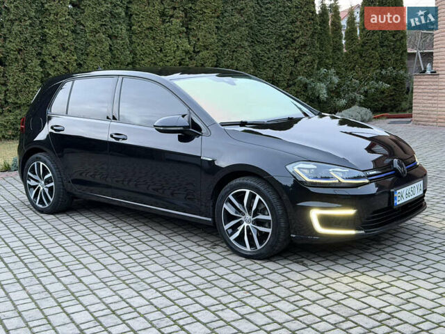 Черный Фольксваген e-Golf, объемом двигателя 0 л и пробегом 145 тыс. км за 14900 $, фото 12 на Automoto.ua