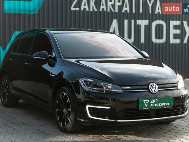 Черный Фольксваген e-Golf, объемом двигателя 0 л и пробегом 93 тыс. км за 15500 $, фото 3 на Automoto.ua