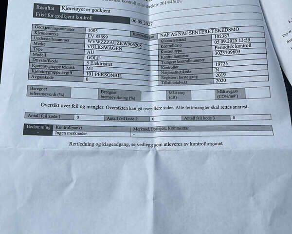 Чорний Фольксваген e-Golf, об'ємом двигуна 0 л та пробігом 108 тис. км за 13500 $, фото 18 на Automoto.ua