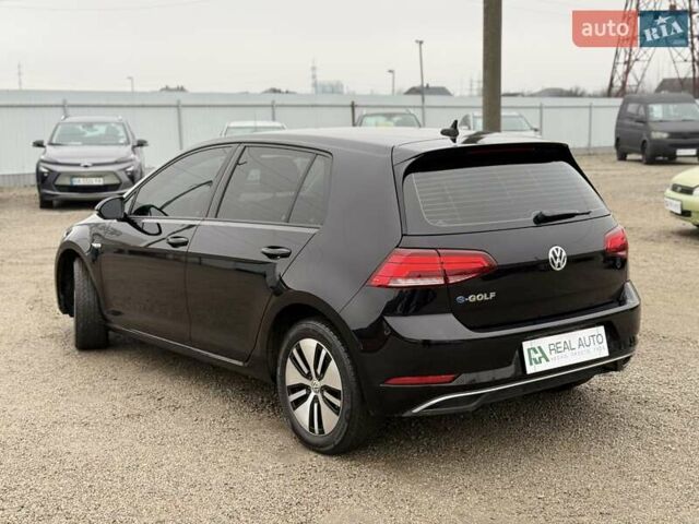 Черный Фольксваген e-Golf, объемом двигателя 0 л и пробегом 166 тыс. км за 11000 $, фото 1 на Automoto.ua