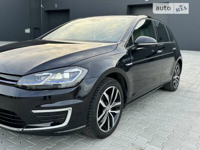 Чорний Фольксваген e-Golf, об'ємом двигуна 0 л та пробігом 85 тис. км за 15999 $, фото 24 на Automoto.ua