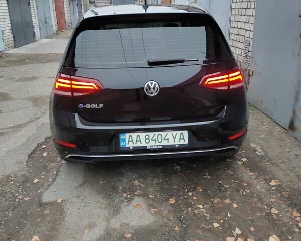 Черный Фольксваген e-Golf, объемом двигателя 0 л и пробегом 133 тыс. км за 14900 $, фото 49 на Automoto.ua
