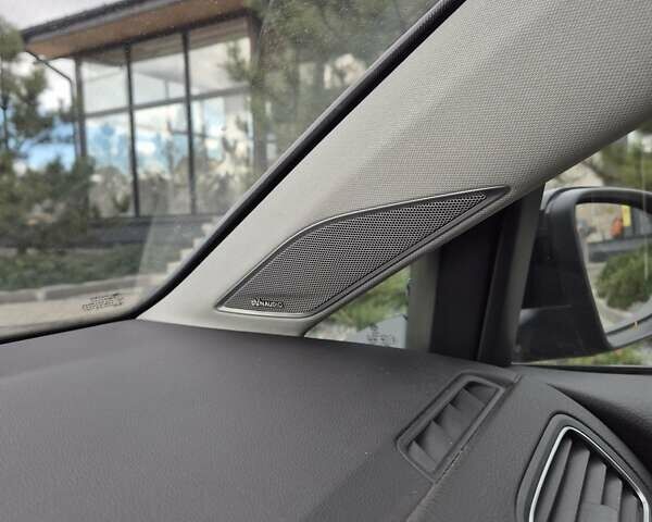 Чорний Фольксваген e-Golf, об'ємом двигуна 0 л та пробігом 121 тис. км за 13900 $, фото 7 на Automoto.ua