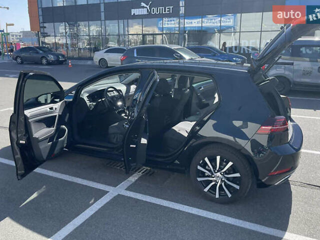 Чорний Фольксваген e-Golf, об'ємом двигуна 0 л та пробігом 65 тис. км за 14700 $, фото 8 на Automoto.ua