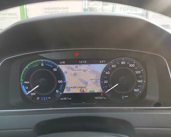 Черный Фольксваген e-Golf, объемом двигателя 0 л и пробегом 133 тыс. км за 14900 $, фото 14 на Automoto.ua