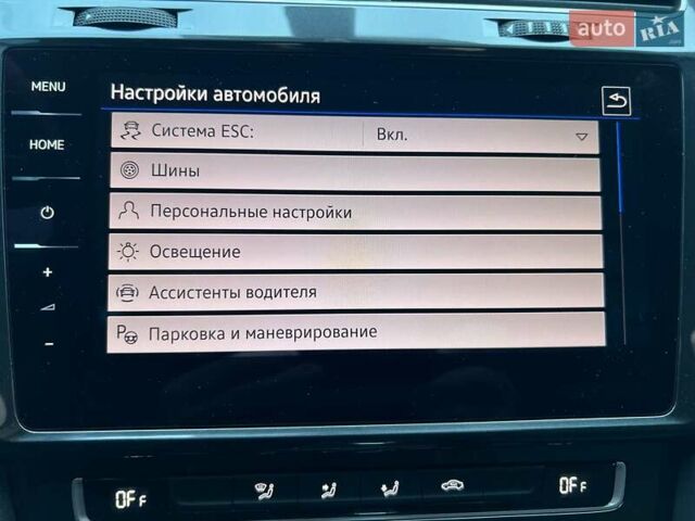 Черный Фольксваген e-Golf, объемом двигателя 0 л и пробегом 47 тыс. км за 16900 $, фото 16 на Automoto.ua