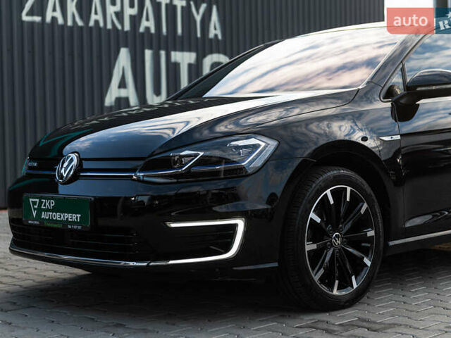 Черный Фольксваген e-Golf, объемом двигателя 0 л и пробегом 93 тыс. км за 15500 $, фото 16 на Automoto.ua