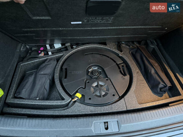 Черный Фольксваген e-Golf, объемом двигателя 0 л и пробегом 145 тыс. км за 14900 $, фото 94 на Automoto.ua