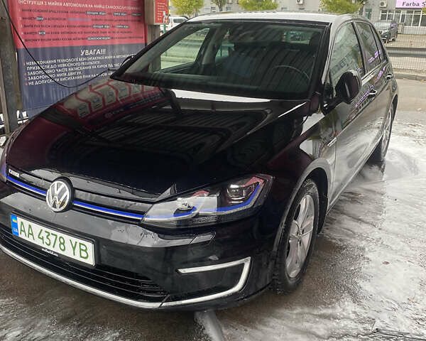 Черный Фольксваген e-Golf, объемом двигателя 0 л и пробегом 242 тыс. км за 12500 $, фото 14 на Automoto.ua