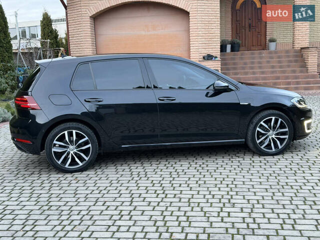 Черный Фольксваген e-Golf, объемом двигателя 0 л и пробегом 145 тыс. км за 14900 $, фото 14 на Automoto.ua