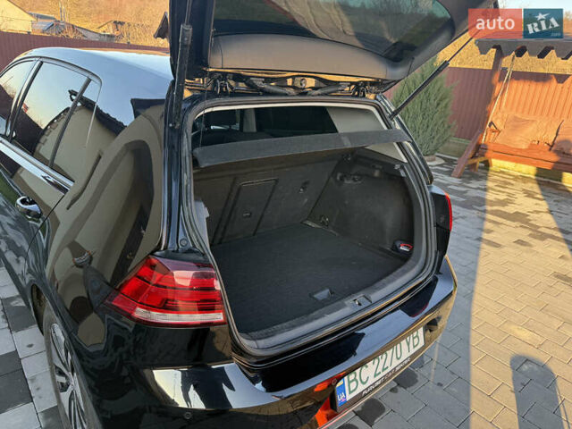 Черный Фольксваген e-Golf, объемом двигателя 0 л и пробегом 169 тыс. км за 13200 $, фото 5 на Automoto.ua