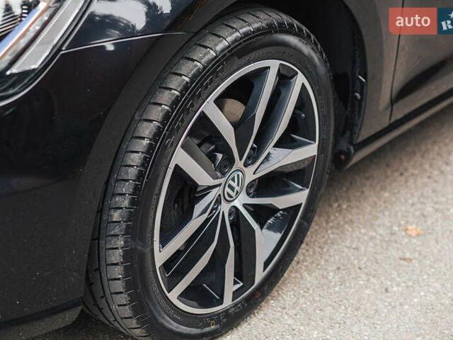 Чорний Фольксваген e-Golf, об'ємом двигуна 0 л та пробігом 110 тис. км за 12500 $, фото 9 на Automoto.ua