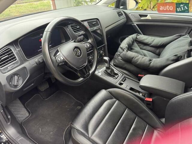 Чорний Фольксваген e-Golf, об'ємом двигуна 0 л та пробігом 140 тис. км за 15500 $, фото 7 на Automoto.ua