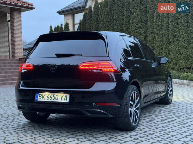 Черный Фольксваген e-Golf, объемом двигателя 0 л и пробегом 145 тыс. км за 14900 $, фото 42 на Automoto.ua