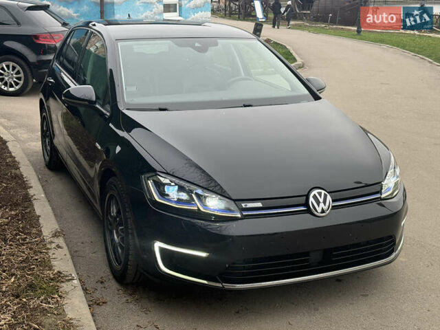 Черный Фольксваген e-Golf, объемом двигателя 0 л и пробегом 110 тыс. км за 14400 $, фото 39 на Automoto.ua