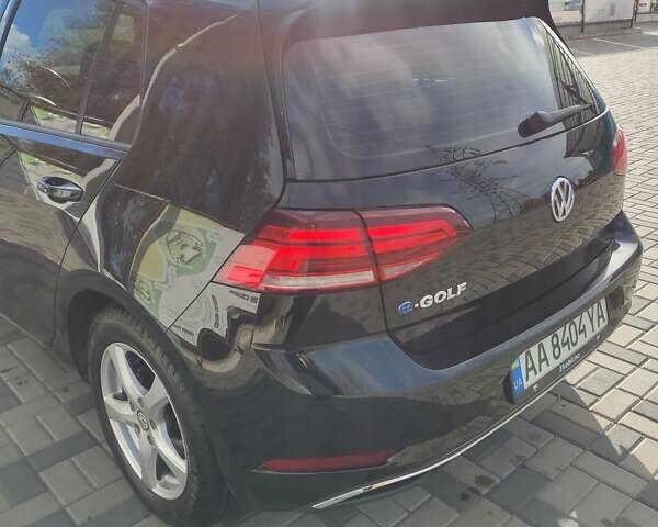 Черный Фольксваген e-Golf, объемом двигателя 0 л и пробегом 133 тыс. км за 14900 $, фото 50 на Automoto.ua