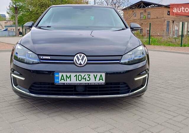 Черный Фольксваген e-Golf, объемом двигателя 0 л и пробегом 150 тыс. км за 12950 $, фото 11 на Automoto.ua