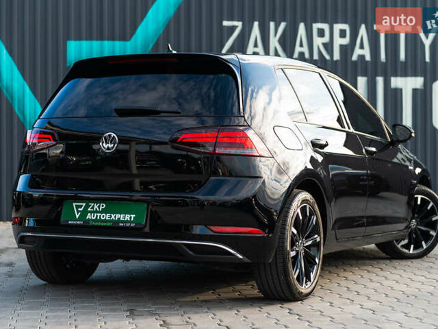 Черный Фольксваген e-Golf, объемом двигателя 0 л и пробегом 93 тыс. км за 15500 $, фото 9 на Automoto.ua