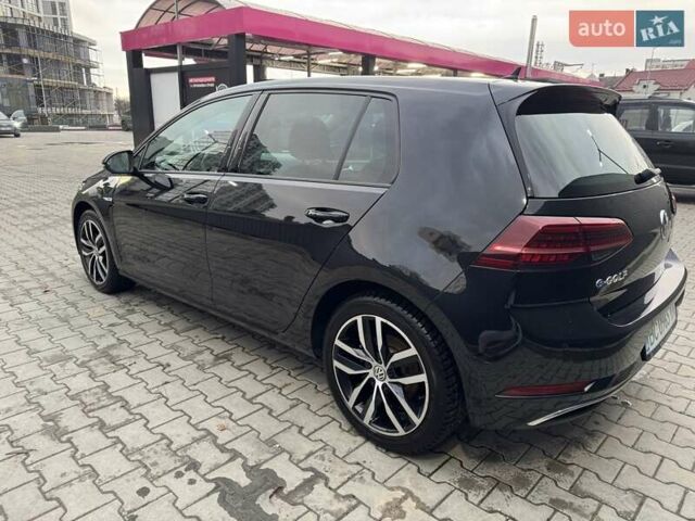 Черный Фольксваген e-Golf, объемом двигателя 0 л и пробегом 159 тыс. км за 14600 $, фото 4 на Automoto.ua