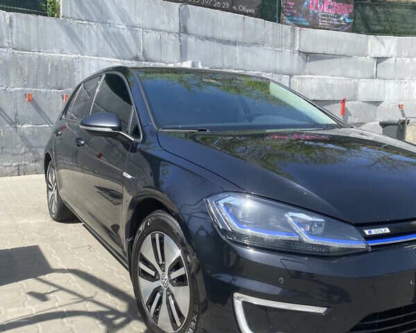 Черный Фольксваген e-Golf, объемом двигателя 0 л и пробегом 242 тыс. км за 12500 $, фото 6 на Automoto.ua
