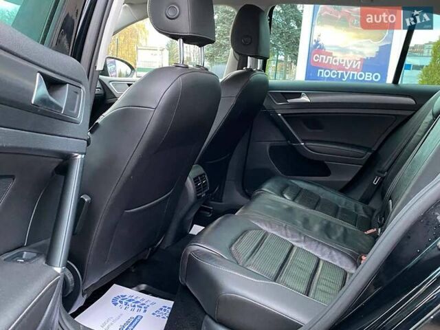 Черный Фольксваген e-Golf, объемом двигателя 0 л и пробегом 109 тыс. км за 14500 $, фото 13 на Automoto.ua