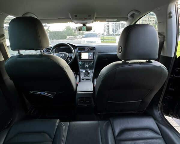 Черный Фольксваген e-Golf, объемом двигателя 0 л и пробегом 170 тыс. км за 14500 $, фото 14 на Automoto.ua