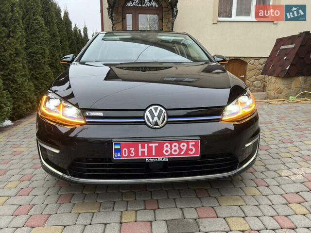Чорний Фольксваген e-Golf, об'ємом двигуна 0 л та пробігом 109 тис. км за 12250 $, фото 42 на Automoto.ua