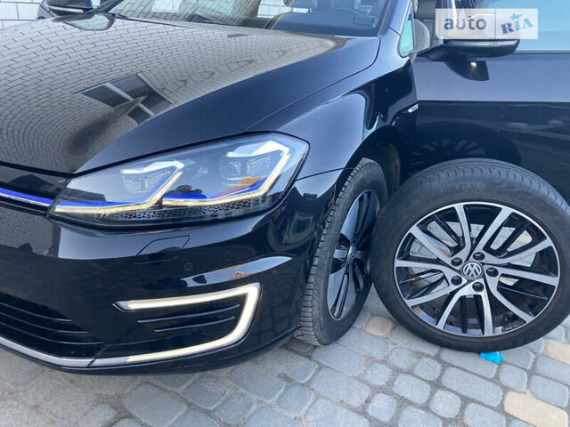 Чорний Фольксваген e-Golf, об'ємом двигуна 0 л та пробігом 86 тис. км за 17250 $, фото 95 на Automoto.ua