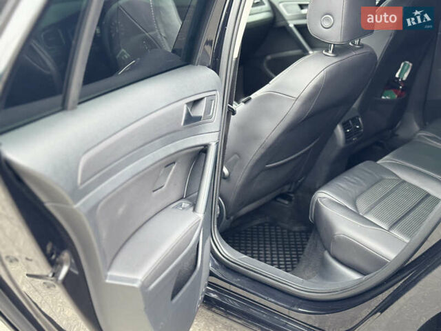 Чорний Фольксваген e-Golf, об'ємом двигуна 0 л та пробігом 155 тис. км за 12900 $, фото 18 на Automoto.ua