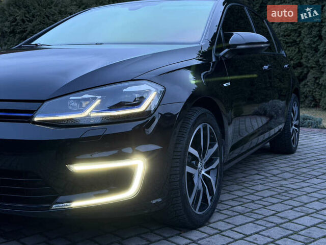 Черный Фольксваген e-Golf, объемом двигателя 0 л и пробегом 145 тыс. км за 14900 $, фото 47 на Automoto.ua