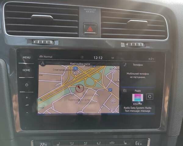 Черный Фольксваген e-Golf, объемом двигателя 0 л и пробегом 133 тыс. км за 14900 $, фото 48 на Automoto.ua