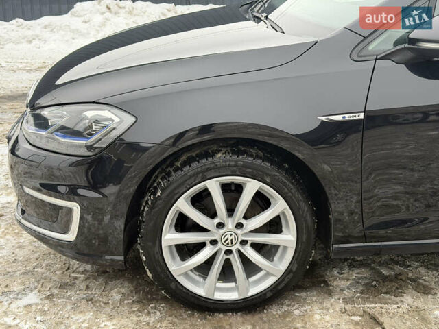 Черный Фольксваген e-Golf, объемом двигателя 0 л и пробегом 131 тыс. км за 12999 $, фото 16 на Automoto.ua