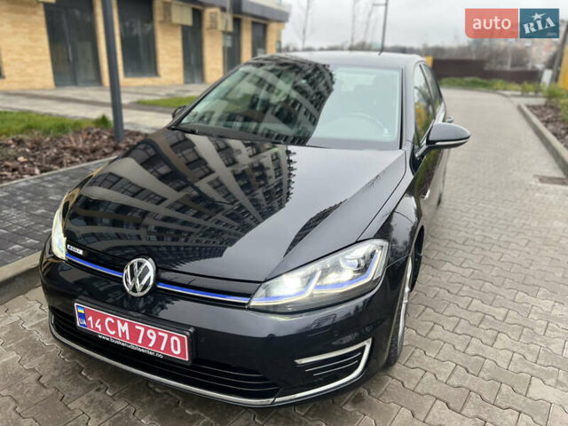 Черный Фольксваген e-Golf, объемом двигателя 0 л и пробегом 110 тыс. км за 12200 $, фото 11 на Automoto.ua