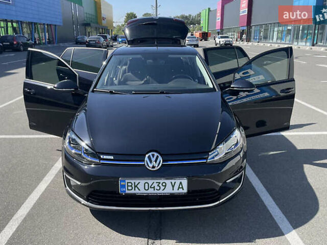 Чорний Фольксваген e-Golf, об'ємом двигуна 0 л та пробігом 65 тис. км за 14700 $, фото 9 на Automoto.ua