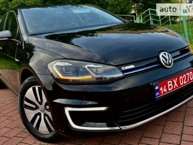 Черный Фольксваген e-Golf, объемом двигателя 0 л и пробегом 58 тыс. км за 16999 $, фото 5 на Automoto.ua