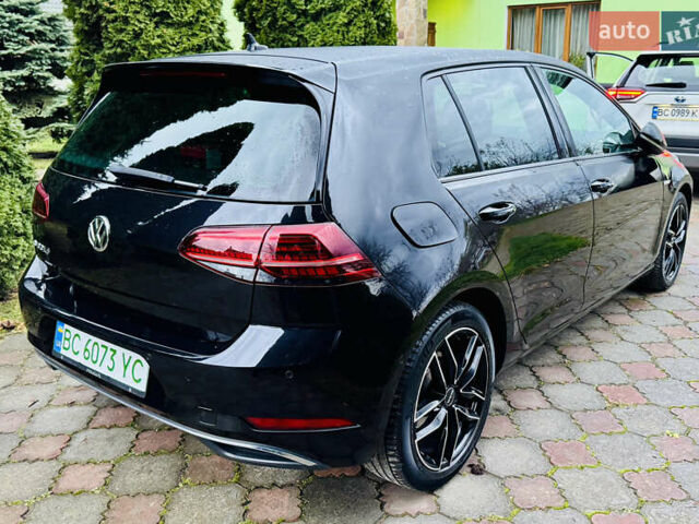 Черный Фольксваген e-Golf, объемом двигателя 0 л и пробегом 133 тыс. км за 16199 $, фото 67 на Automoto.ua