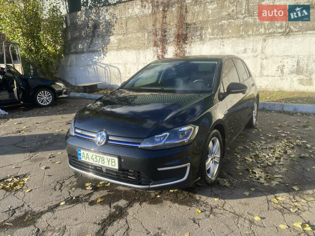 Черный Фольксваген e-Golf, объемом двигателя 0 л и пробегом 242 тыс. км за 12500 $, фото 12 на Automoto.ua