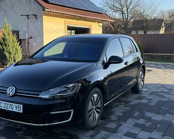 Черный Фольксваген e-Golf, объемом двигателя 0 л и пробегом 169 тыс. км за 13200 $, фото 4 на Automoto.ua