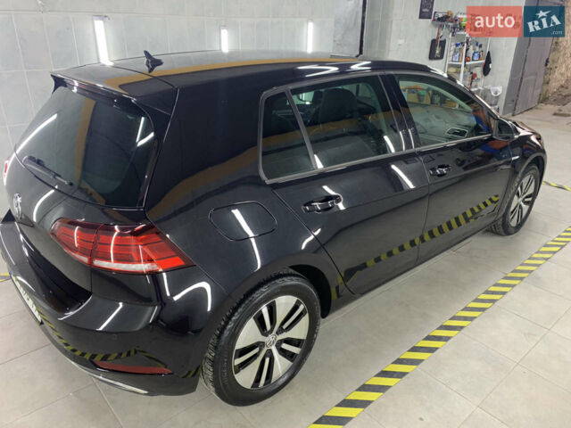 Черный Фольксваген e-Golf, объемом двигателя 0 л и пробегом 130 тыс. км за 14500 $, фото 6 на Automoto.ua
