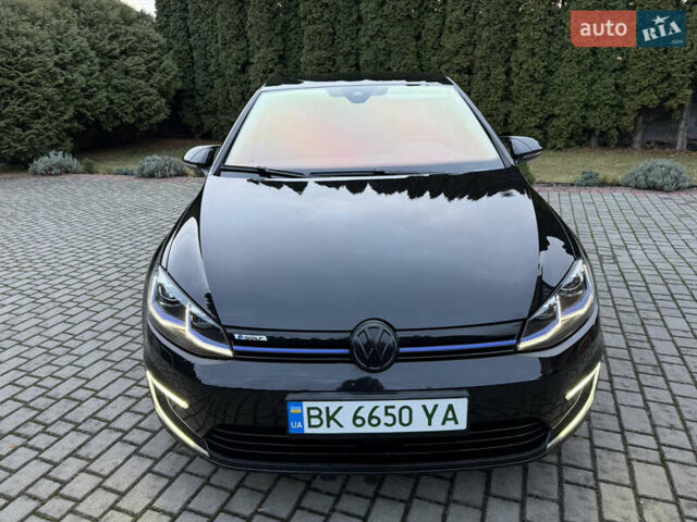 Черный Фольксваген e-Golf, объемом двигателя 0 л и пробегом 145 тыс. км за 14900 $, фото 25 на Automoto.ua