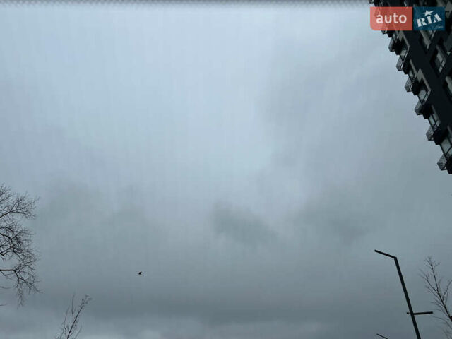 Черный Фольксваген e-Golf, объемом двигателя 0 л и пробегом 110 тыс. км за 12200 $, фото 28 на Automoto.ua