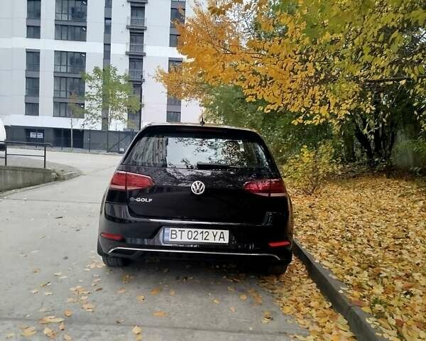 Черный Фольксваген e-Golf, объемом двигателя 0 л и пробегом 74 тыс. км за 14300 $, фото 10 на Automoto.ua