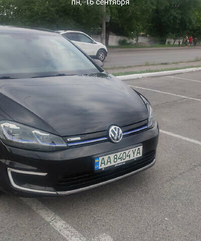 Черный Фольксваген e-Golf, объемом двигателя 0 л и пробегом 133 тыс. км за 14900 $, фото 7 на Automoto.ua