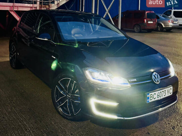 Черный Фольксваген e-Golf, объемом двигателя 0 л и пробегом 133 тыс. км за 16199 $, фото 1 на Automoto.ua
