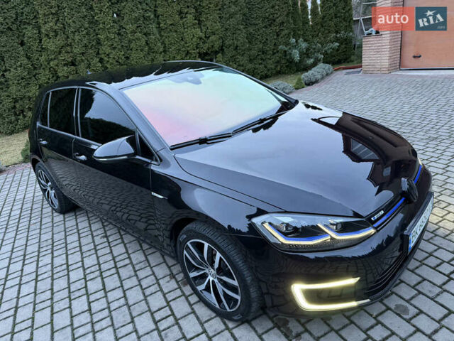 Черный Фольксваген e-Golf, объемом двигателя 0 л и пробегом 145 тыс. км за 14900 $, фото 41 на Automoto.ua