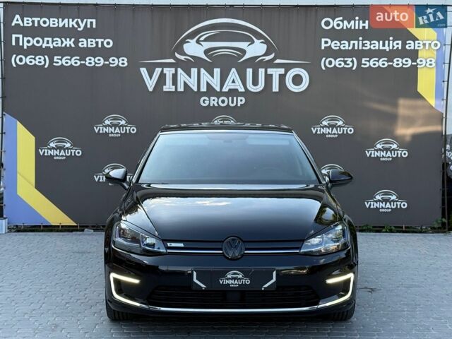 Черный Фольксваген e-Golf, объемом двигателя 0 л и пробегом 139 тыс. км за 12999 $, фото 1 на Automoto.ua