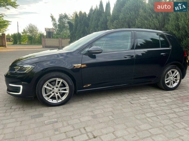 Черный Фольксваген e-Golf, объемом двигателя 0 л и пробегом 148 тыс. км за 12650 $, фото 2 на Automoto.ua