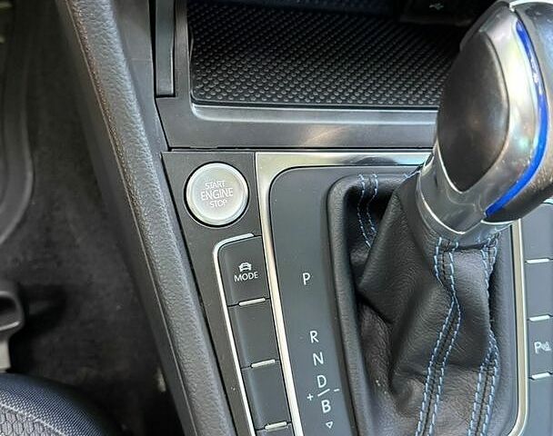 Чорний Фольксваген e-Golf, об'ємом двигуна 0 л та пробігом 142 тис. км за 11500 $, фото 18 на Automoto.ua